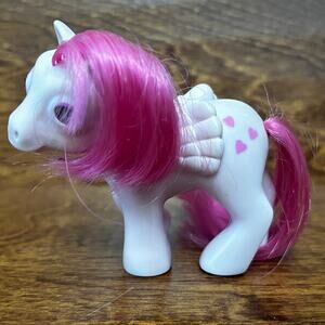 MY LITTLE PONY G1 Heart Throb Pink Pegasus Dark Pink Hair Hearts 1986 Hasbro